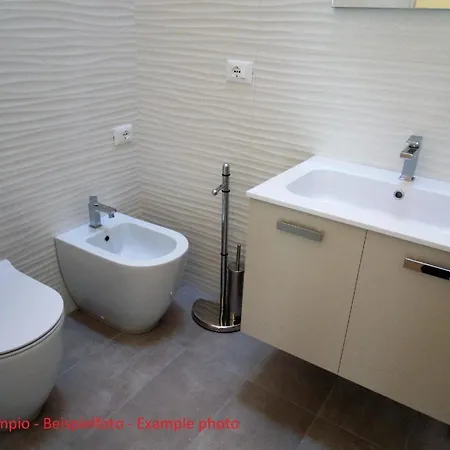 Ferienwohnung Fuer 5 Personen Ca 40 Qm In Bibione, Adriakueste Italien Und Umgebung - B63165 *